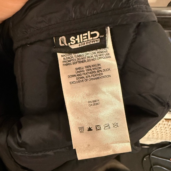 Mountain Hard Wear Women’s Down Puffer jacket - Picture 4 of 4